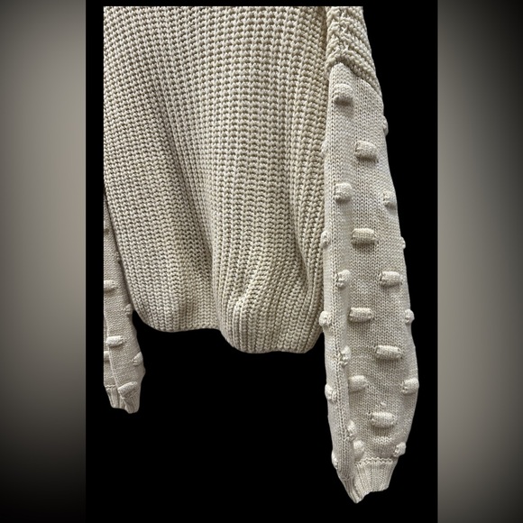 Moon and Madison | Sweaters | Knitted - Picture 5 of 5